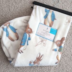 Beatrix Potter Peter Rabbit Oversized Plush 🐇 Peter Rabbit Throw Blanket